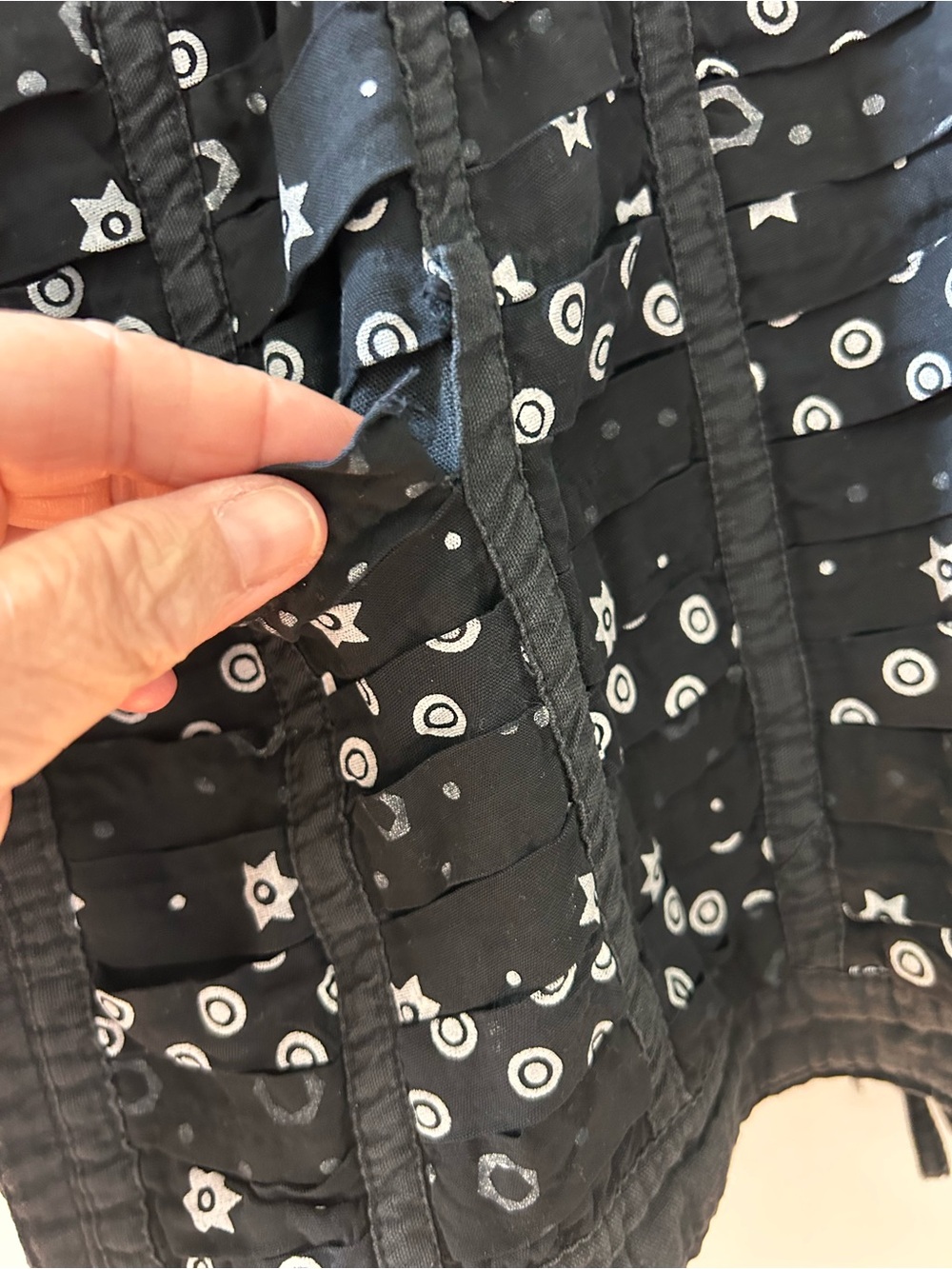 Village Sport Shoppes Carmel-by-the-Sea woven reversible Lagenlook jacket. Artsy - Picture 9 of 14